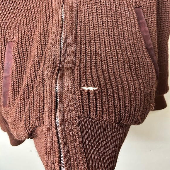 SWEATER | Vintage Tundra Canada zip up Sherpa sweater size medium - Picture 5 of 8